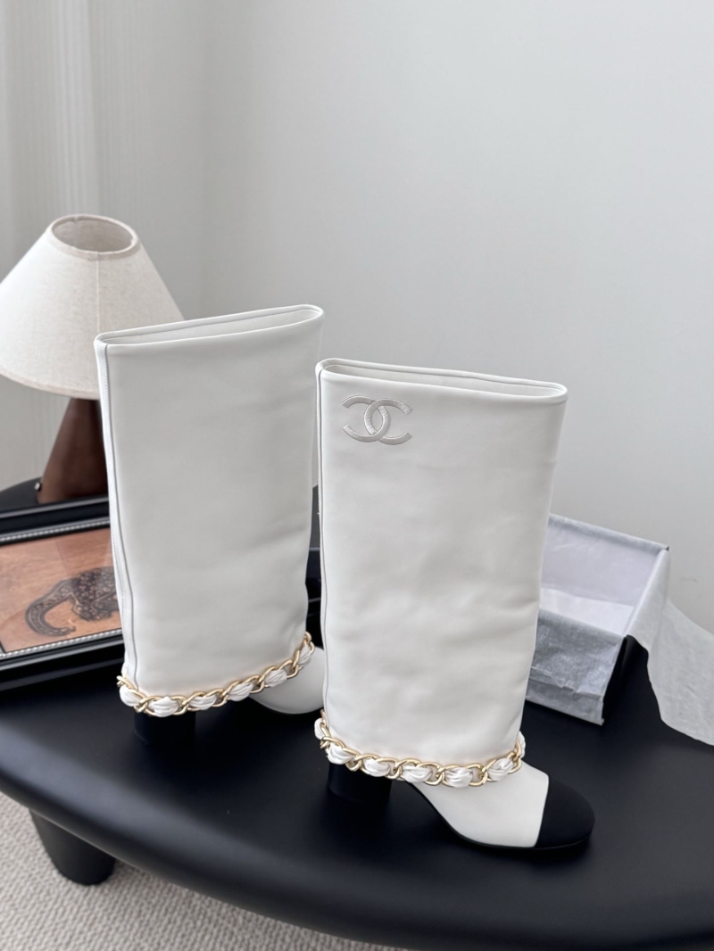 Ch**el boots